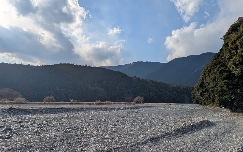 ���P�n�T�K�y���m�̈ꕪ�z